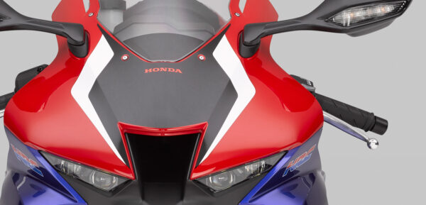 Honda CBR1000RR-R Fireblade - Image 2