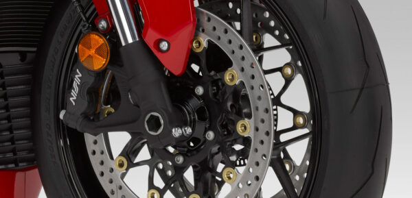 Honda CBR1000RR-R Fireblade - Image 4