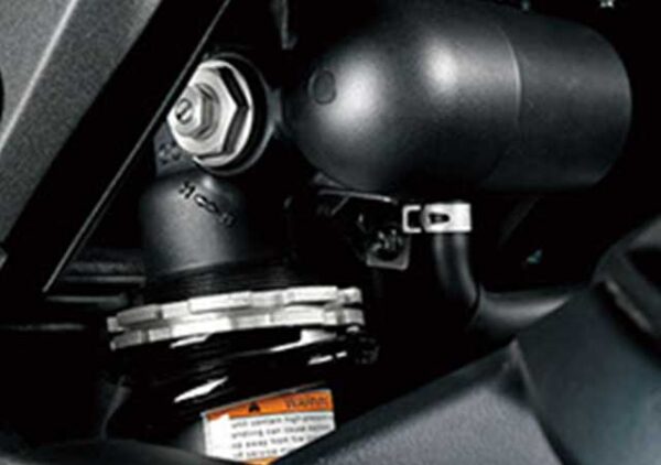 Suzuki GSX-R750 - Image 5