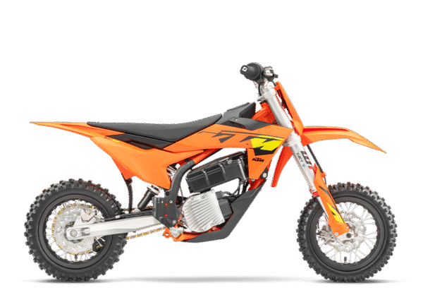 2025 KTM SX-E 3 - Image 2