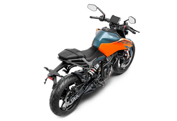 2025 KTM 125 Duke - Image 6