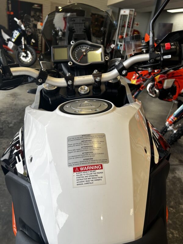 2014 KTM 1190 - Image 6