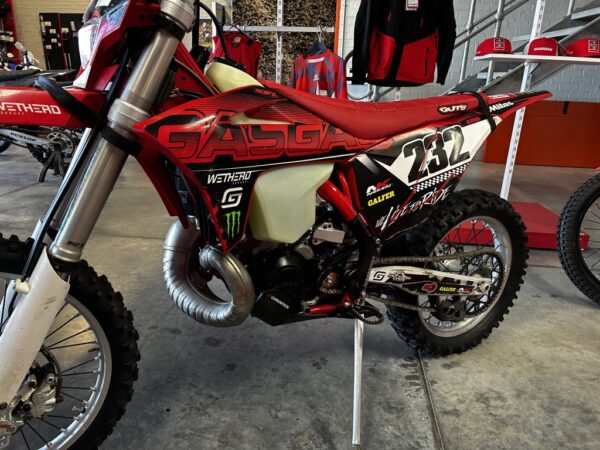 2023 GAS GAS EC300 - Image 2