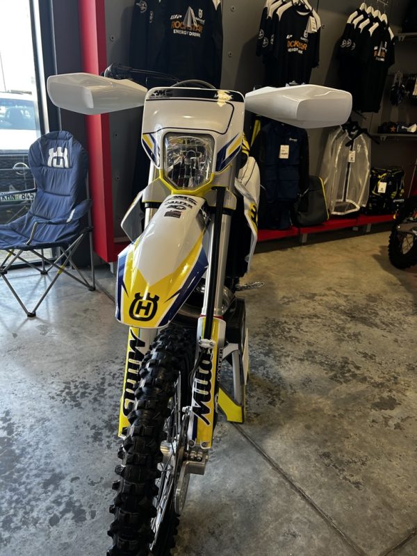 2024 Husqvarna TE150 - Image 3