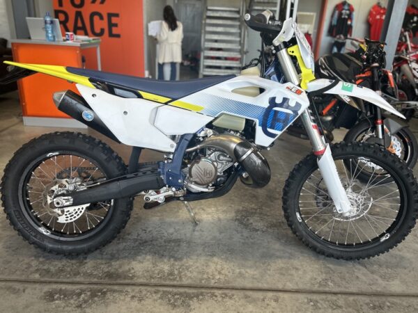 2024 Husqvarna TE 150 - Image 3