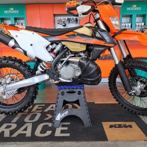 WhatsApp Image 2025-11-05 at 14.16.06 (2) 2018 KTM 300 EXC TPI